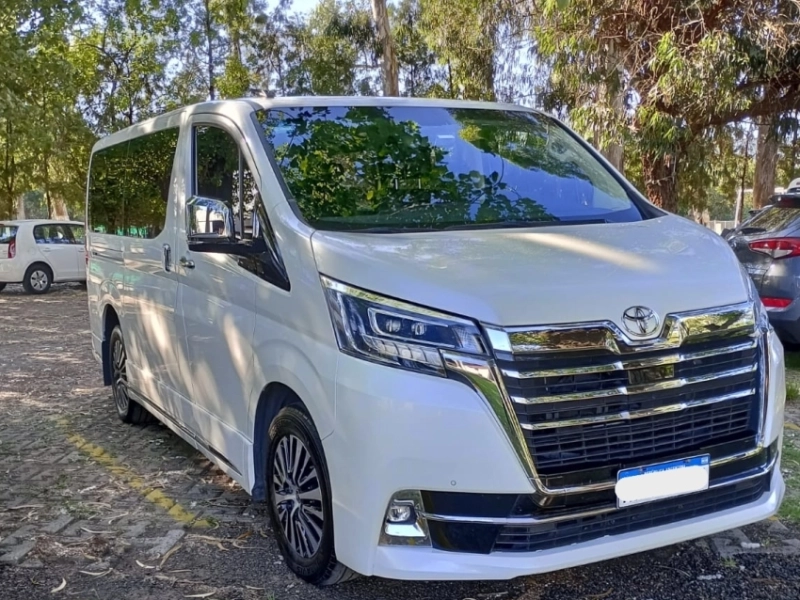 New Toyota Hiace for Beagle International